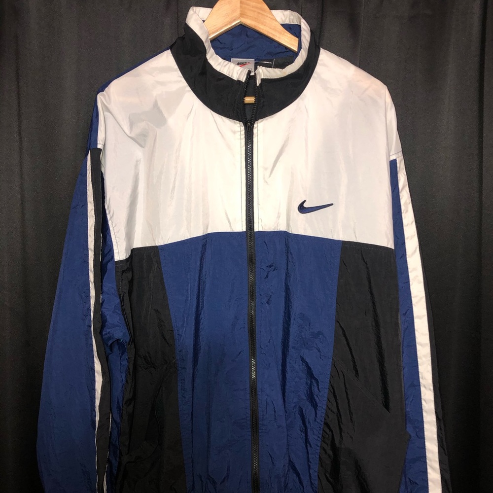 Vintage 90s Nike Windbreaker